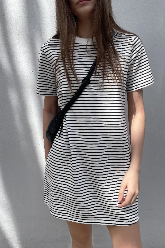 STRIPED T-SHIRT DRESS